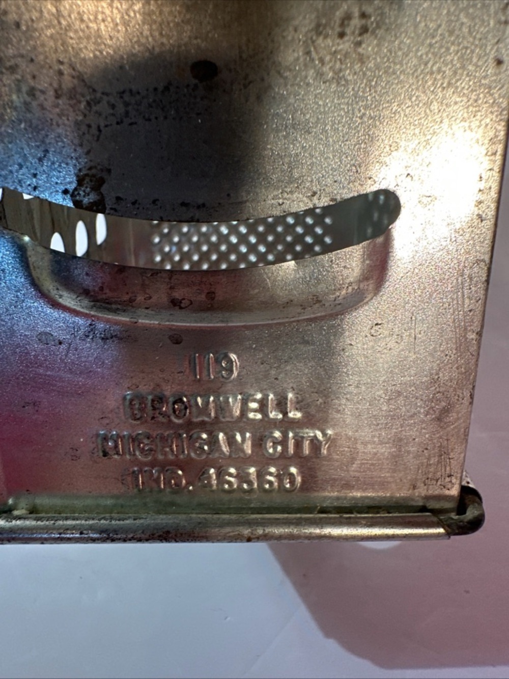Vintage Bromwell 119 Cheese Grater Box With Handle Farmhouse Decor Primitive USA - Picture 5 of 7